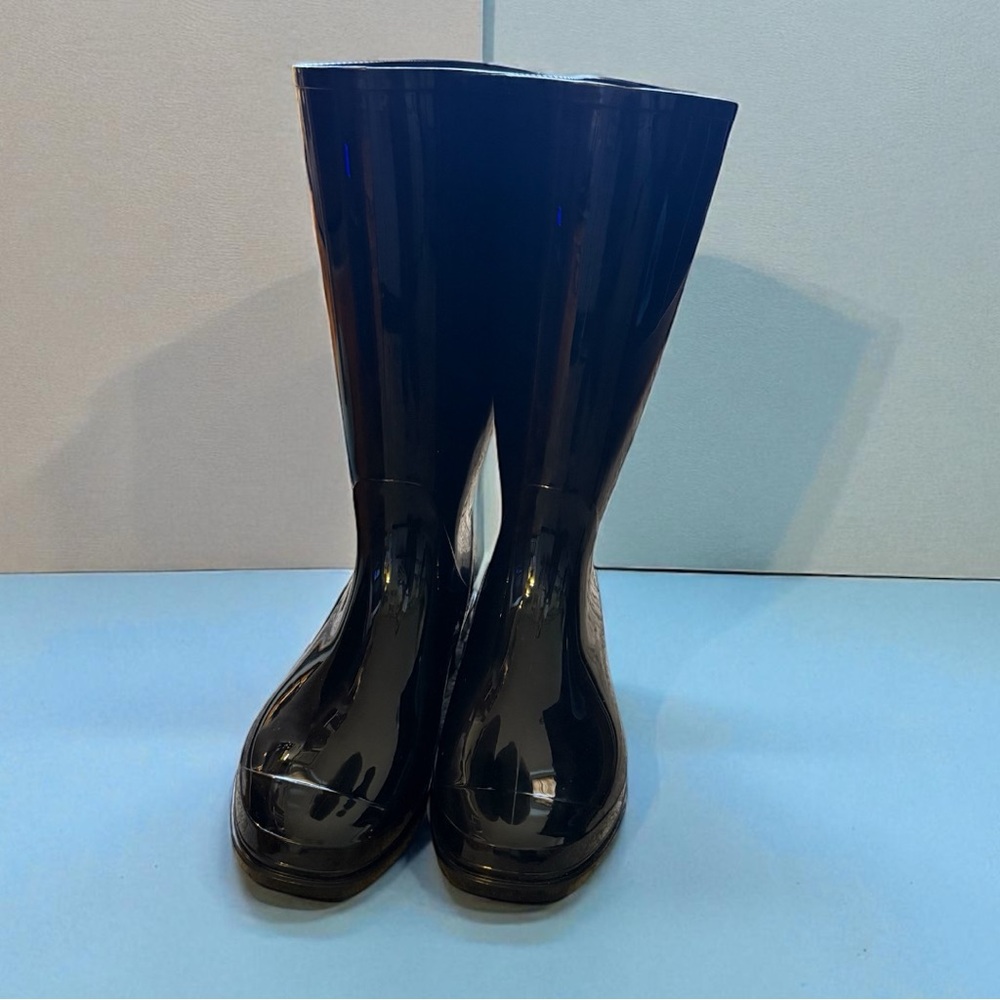 Time and Tru Black Rain Boots